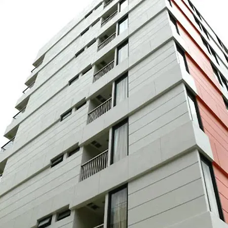 Tango Vibrant Living Hotel - Sha Extra Plus