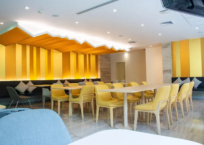 호텔 Tango Vibrant Living - Sha Extra