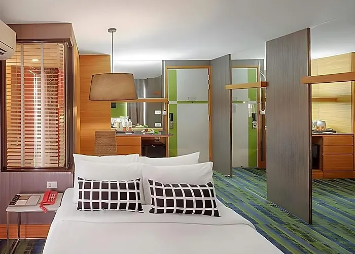 Tango Vibrant Living - Sha Extra 호텔 4*