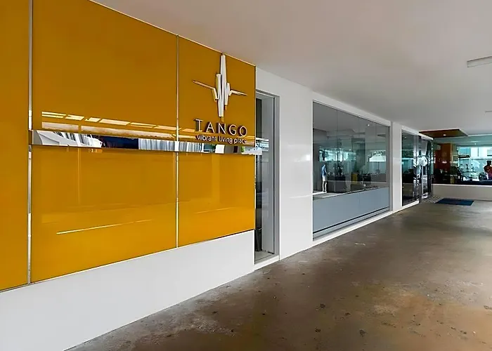 Tango Vibrant Living - Sha Extra 4* 방콕