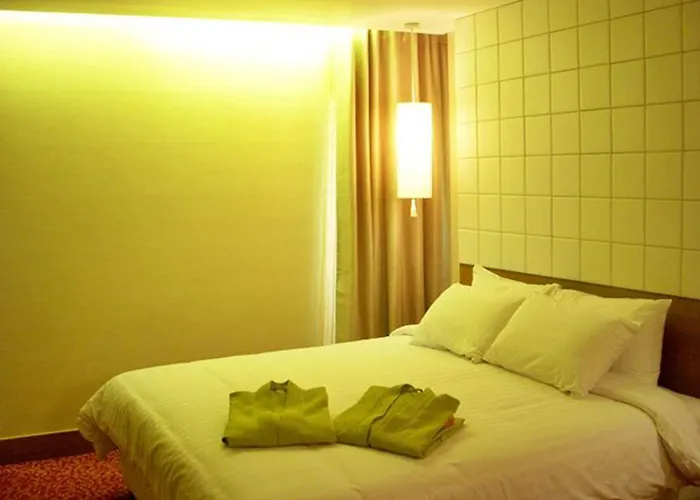 Tango Vibrant Living - Sha Extra